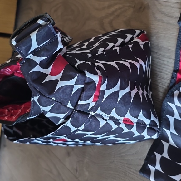 Ju-Ju-Be Hobobe in Black Widow Print - Picture 6 of 6